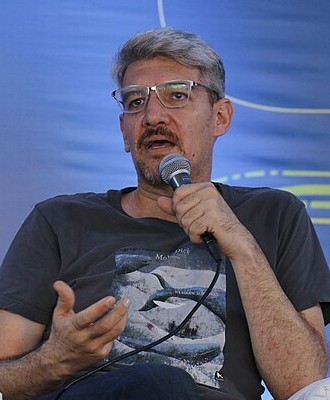 Retrato de el escritor Emiliano Monge